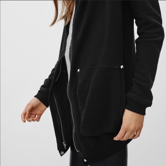 💥HOST PICK💥Aritzia Wilfred Free Rousseau Zip Up Sweater/Jacket Grey - Picture 4 of 16